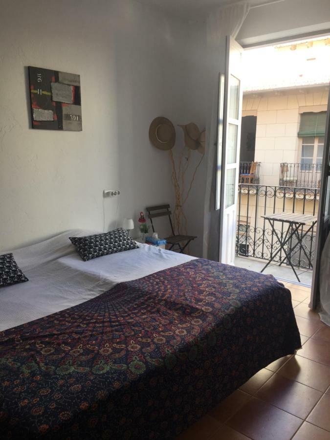 Ferienwohnung Im Zentrum Alicante Ngoại thất bức ảnh