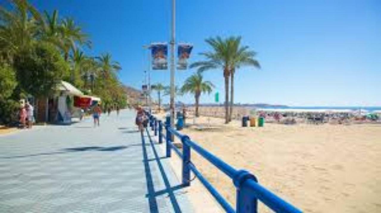 Ferienwohnung Im Zentrum Alicante Ngoại thất bức ảnh